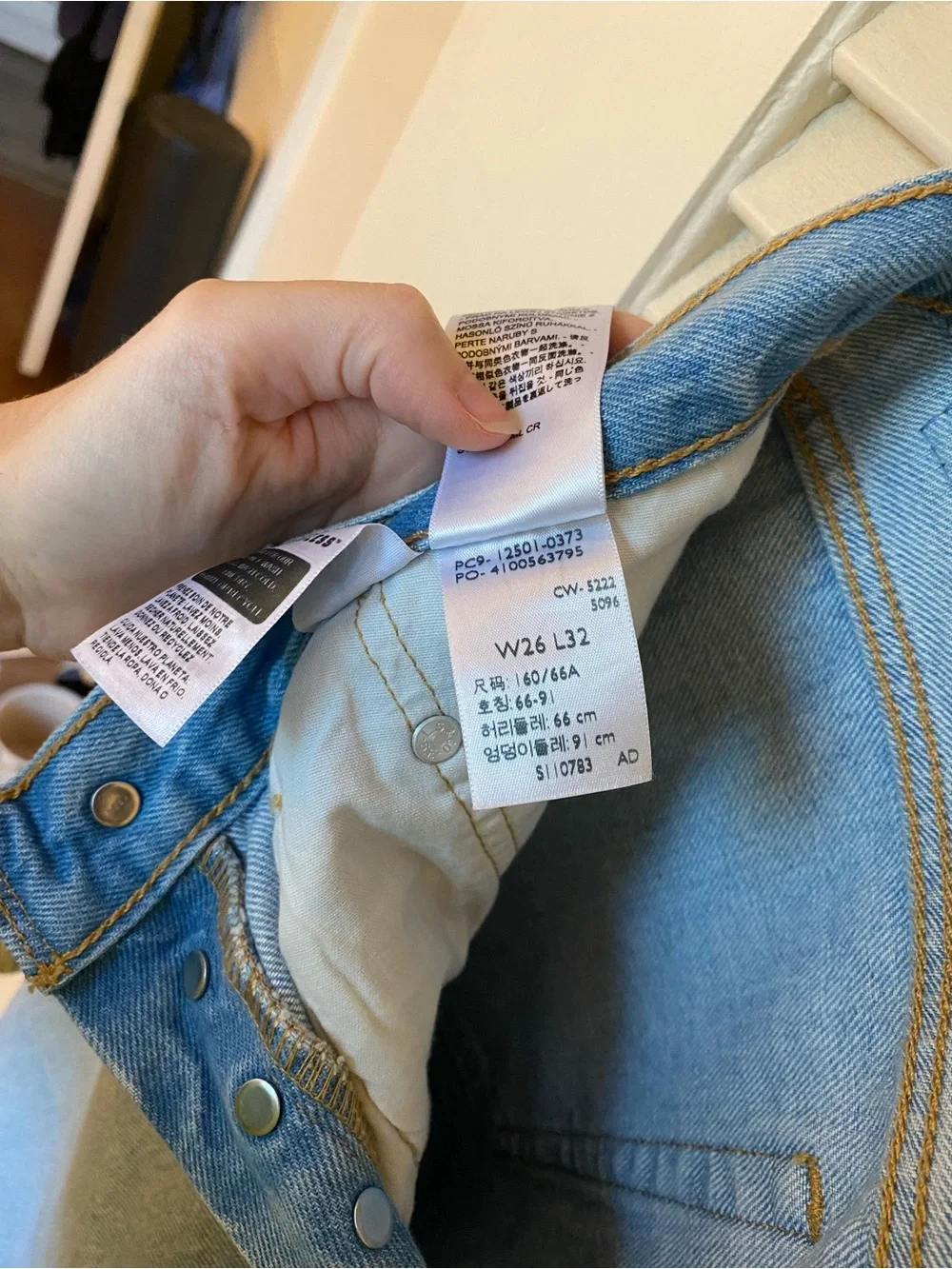Levi’s 501 Denim Jeans in 26x 32